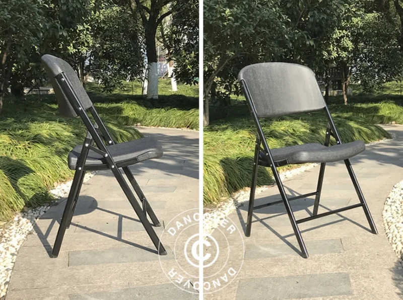 Grå fällstol (stoppad)